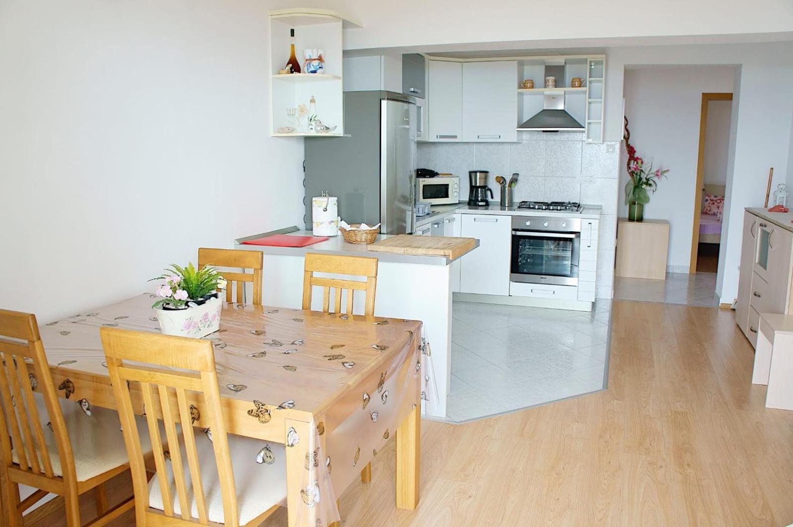 Apartments Permida 드라말리 외부 사진