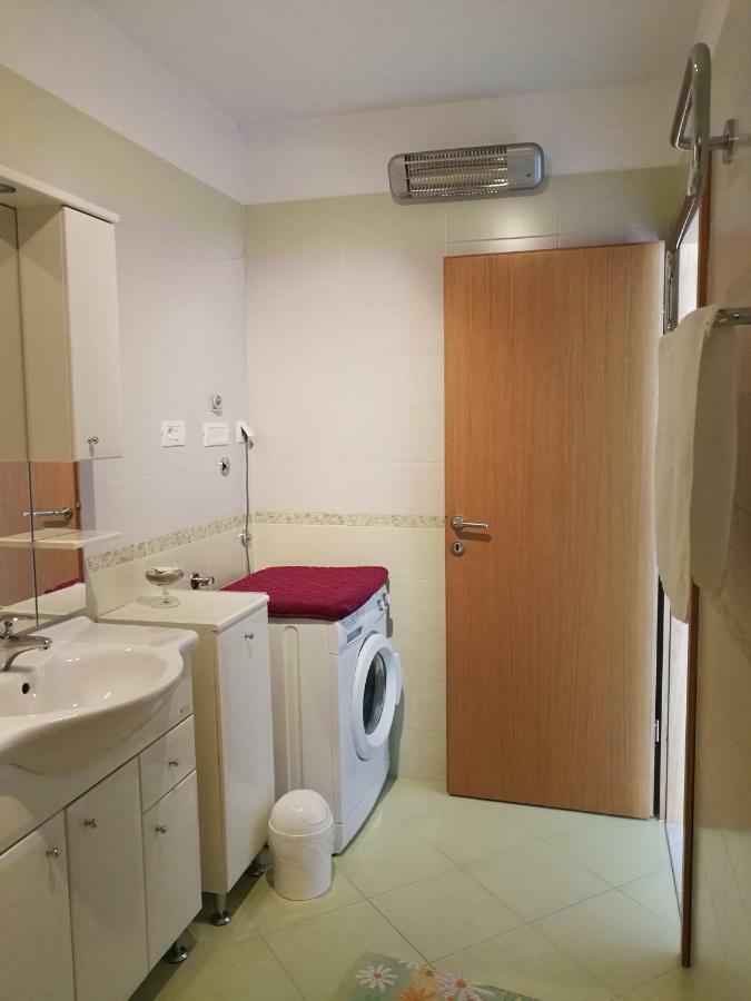 Apartments Permida 드라말리 외부 사진